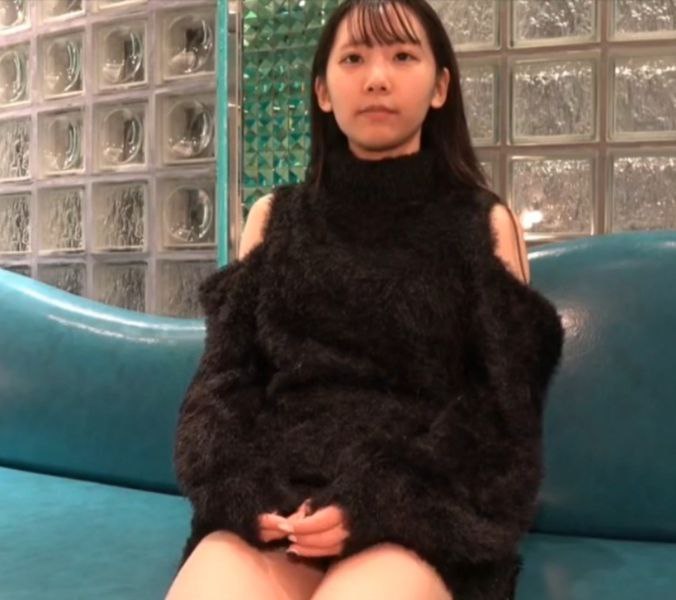 OKK-058 岬さくら 濡れてテカってピッタリ密着 神競泳水着 ロリ可愛い女子の競泳…